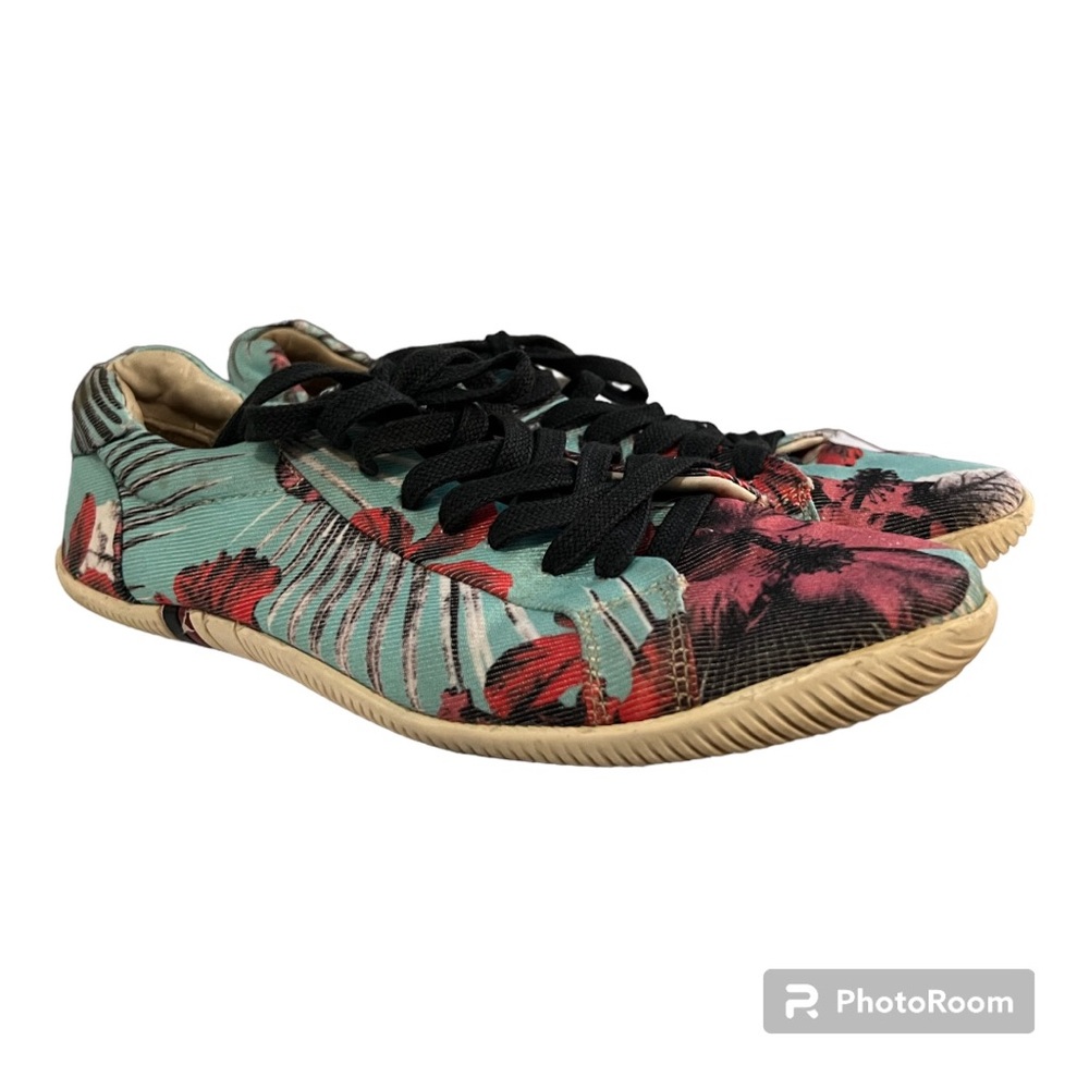 Osklen Floral Shoes